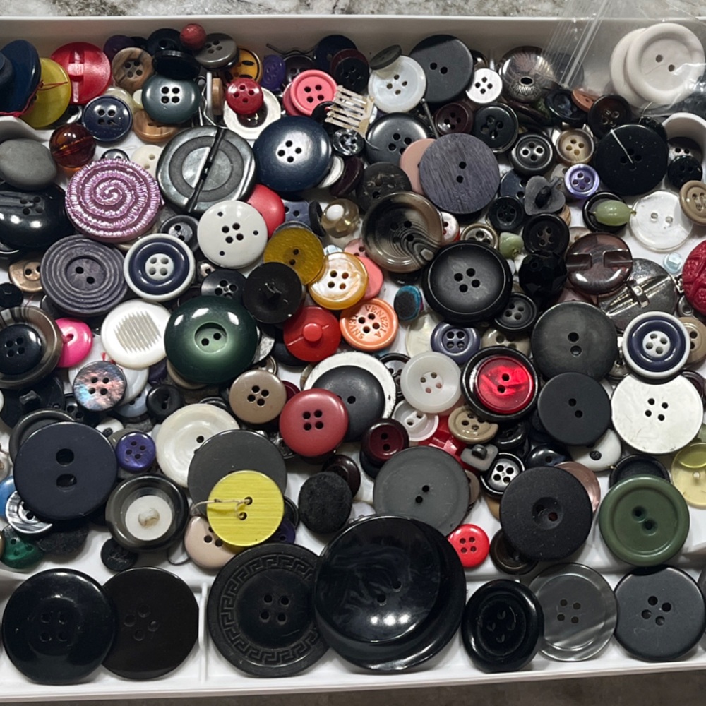Vintage Mixed Assorted Buttons Lot - Multi Color